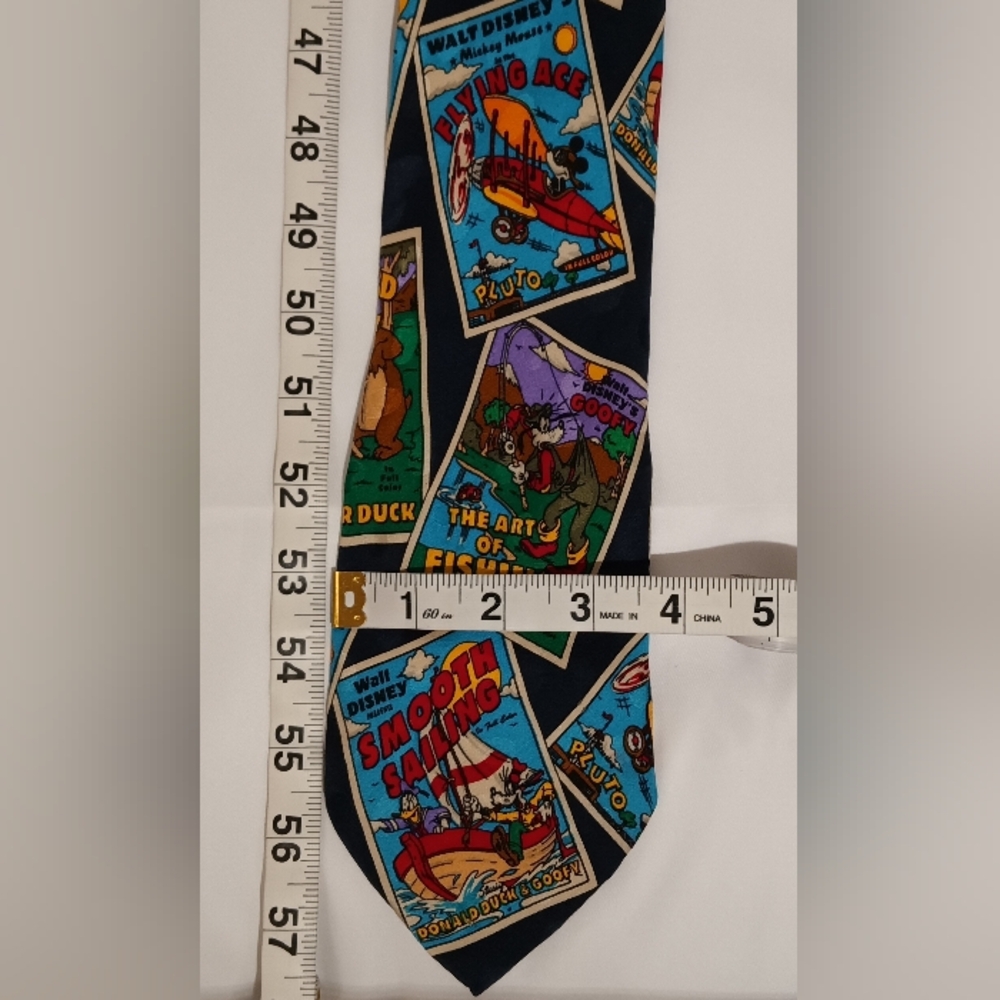 𝐃𝐢𝐬𝐧𝐞𝐲 𝐒𝐭𝐨𝐫𝐞 𝐎𝐮𝐭𝐃𝐨𝐨𝐫 𝐀𝐝𝐯𝐞𝐧𝐭𝐮𝐫𝐞𝐬 𝟗𝟎'𝐬 𝐓𝐢𝐞 - Picture 9 of 11
